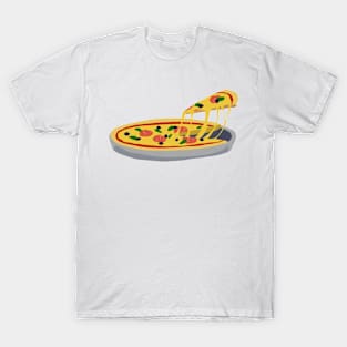 Cutting a pizza slice , pizza foodie T-Shirt